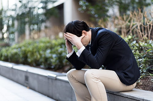 クビになる人の特徴｜解雇されたらまずは会社に理由の確認を